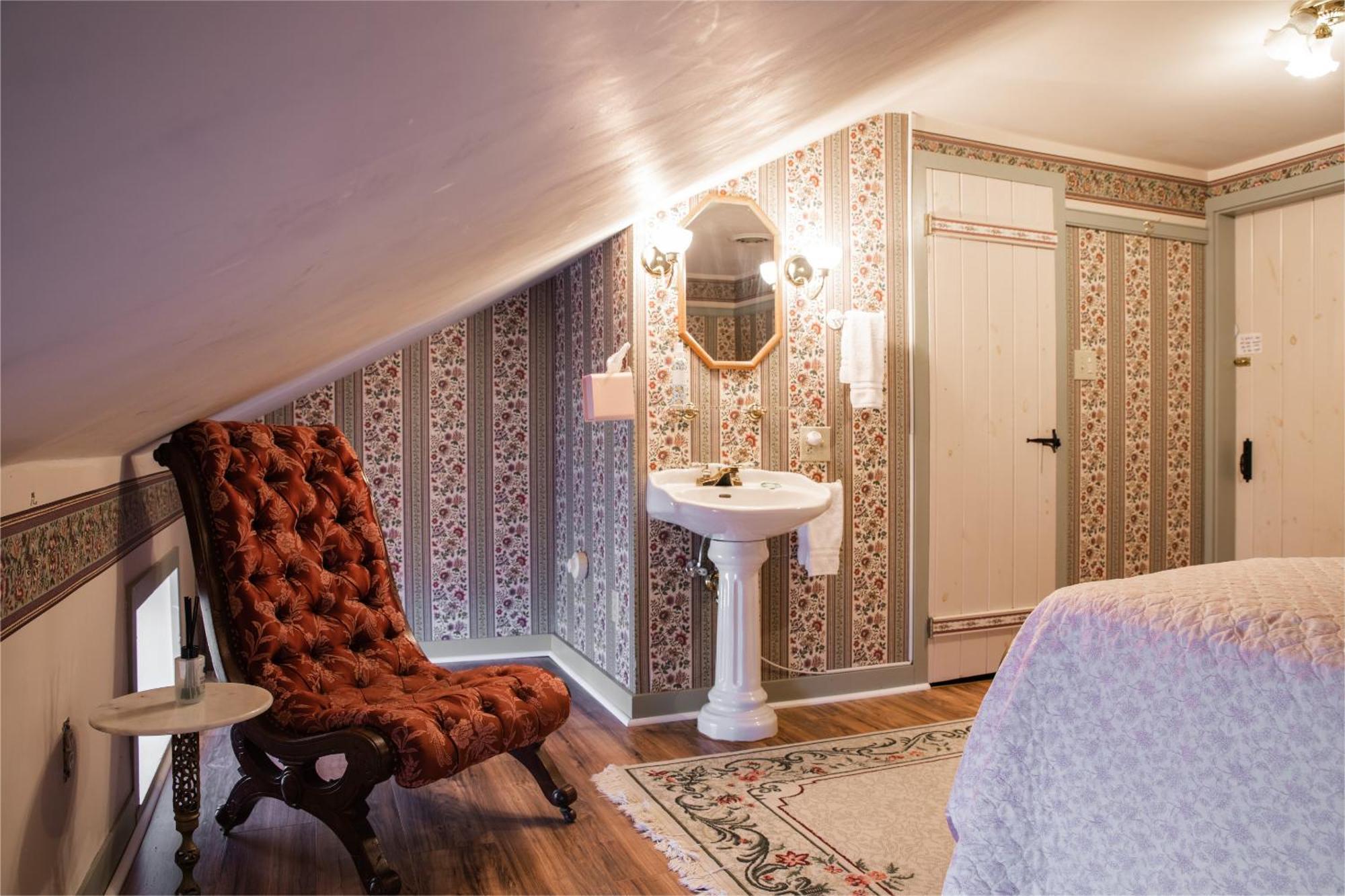 The Emig Mansion Bed & Breakfast Йорк Стая снимка