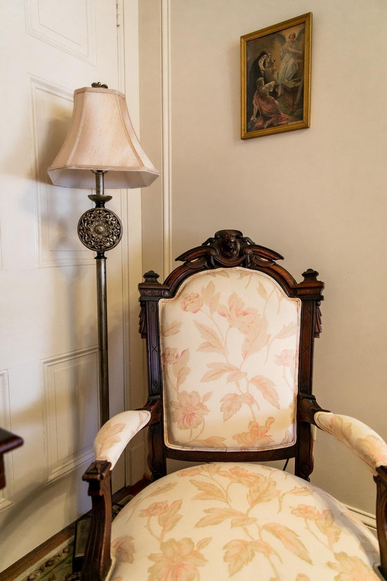 The Emig Mansion Bed & Breakfast Йорк Стая снимка