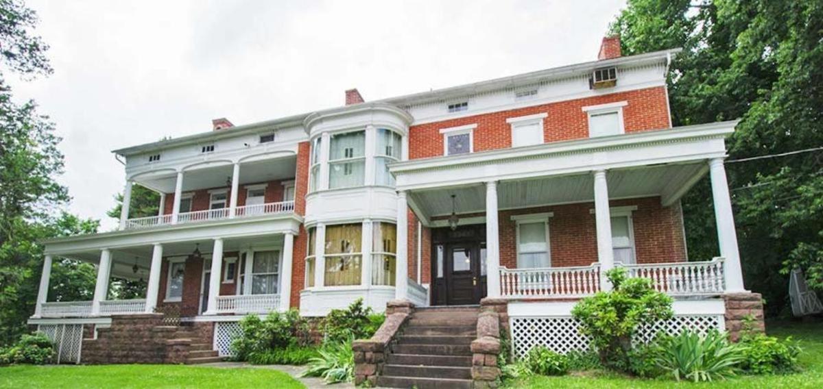 The Emig Mansion Bed & Breakfast Йорк Екстериор снимка